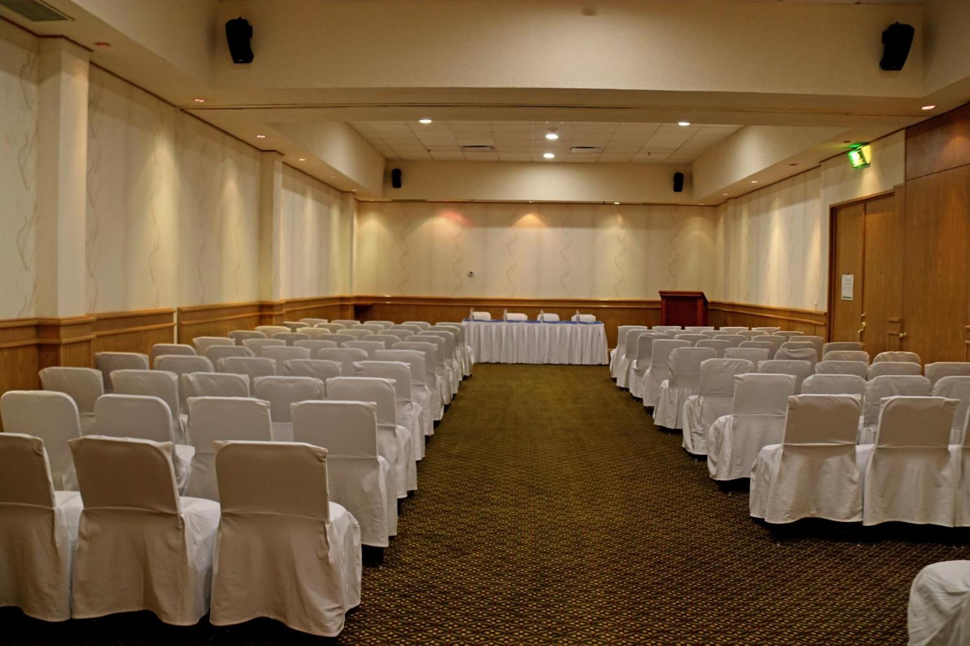 Holiday Inn La Piedad By Ihg Exterior foto